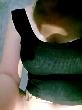 Snapshot of NANA_x007 chatting on February 3, 10:09 am NANA x007 online show from February 3, 10:09 am