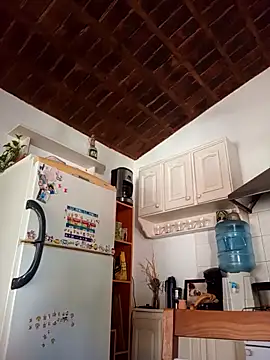 Snapshot of AmorSobra chatting on February 13, 1:18 pm AmorSobra online show from February 13, 1:18 pm