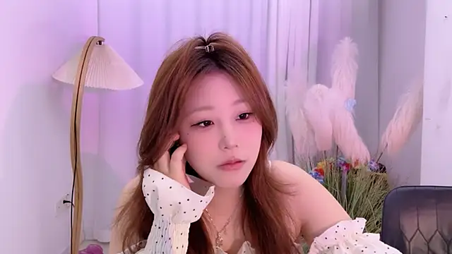 Snapshot of SM_JIAJIA_ZL chatting on April 8, 8:20 pm SM JIAJIA ZL online show from April 8, 8:20 pm