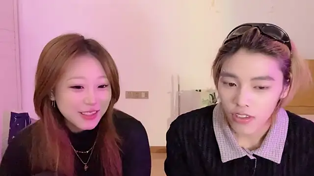 Snapshot of SM_JIAJIA_ZL chatting on April 29, 5:30 pm SM JIAJIA ZL online show from April 29, 5:30 pm