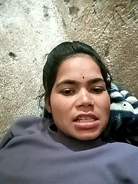Snapshot of Sunali_Bendre chatting on June 11, 2:44 am Sunali Bendre online show from June 11, 2:44 am