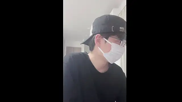 Snapshot of ninja_men chatting on February 2, 3:00 pm ninja men online show from February 2, 3:00 pm