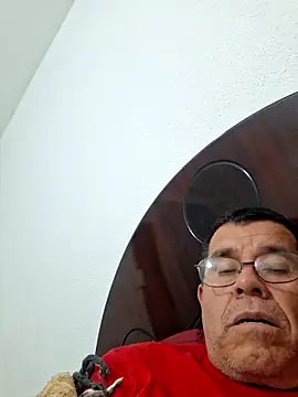 Snapshot of eros3442 chatting on February 2, 4:00 am eros3442 online show from February 2, 4:00 am