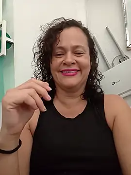 Snapshot of Lilibhet chatting on July 6, 1:41 pm Lilibhet online show from July 6, 1:41 pm
