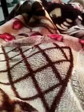 sudip999999 online show from April 12, 4:06 am