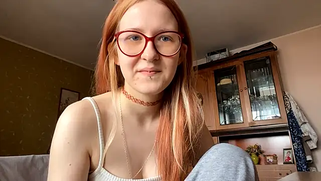 LaureenVielma online show from February 27, 7:19 am