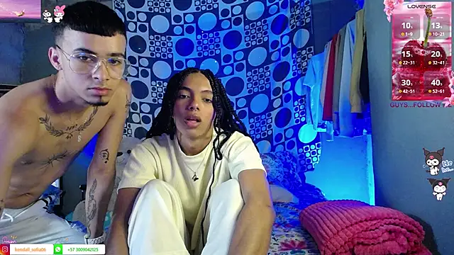 Snapshot of THE_PERFECT_COUPLE_12 chatting on February 9, 4:44 pm THE PERFECT COUPLE 12 online show from February 9, 4:44 pm