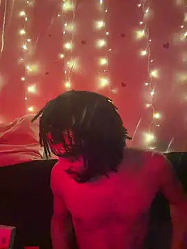 Snapshot of magic_man1085 chatting on February 20, 6:26 am magic man1085 online show from February 20, 6:26 am