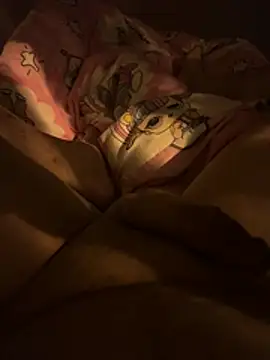 Snapshot of darKKing075441 chatting on March 13, 11:55 pm darKKing075441 online show from March 13, 11:55 pm