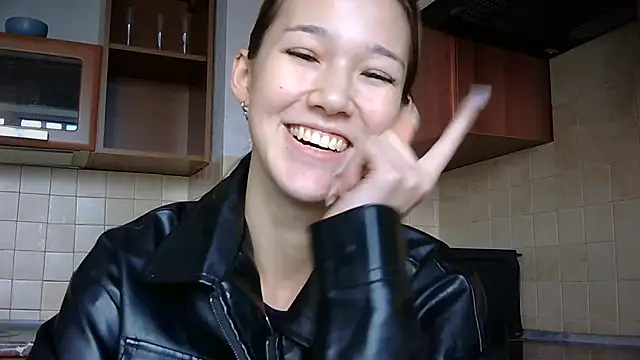 lilXdomiii online show from April 19, 9:52 am