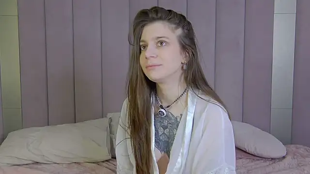 EileenElfie online show from March 6, 3:47 am