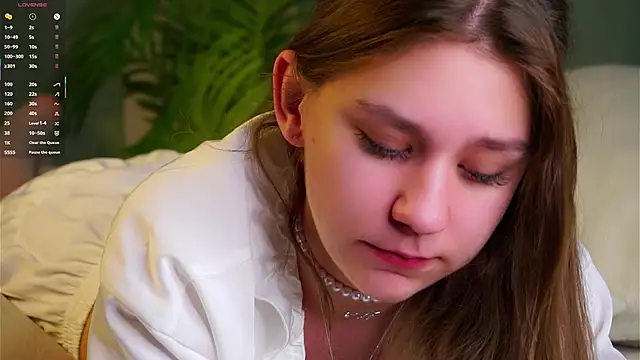 ShantellAngulo online show from February 17, 1:24 am