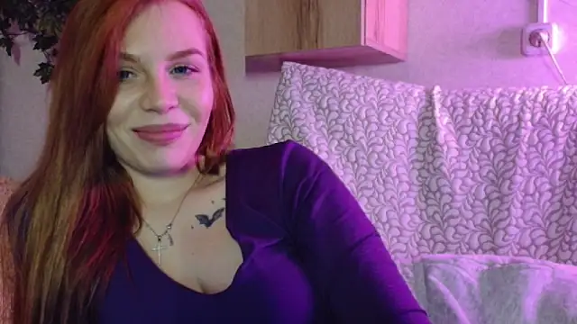 kelly love 222 online show from April 19, 6:10 pm