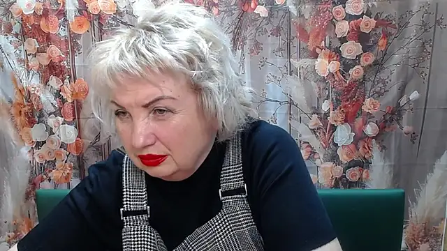 Snapshot of RenataDaster chatting on February 26, 6:29 pm RenataDaster online show from February 26, 6:29 pm