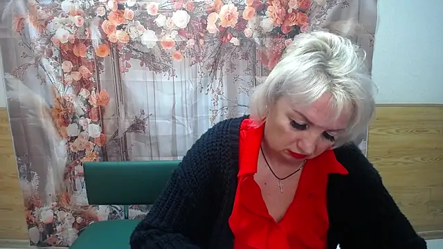 Snapshot of RenataDaster chatting on May 30, 4:59 pm RenataDaster online show from May 30, 4:59 pm