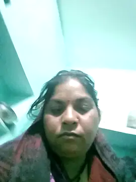 Snapshot of Rajni248096 chatting on February 25, 11:25 pm Rajni248096 online show from February 25, 11:25 pm