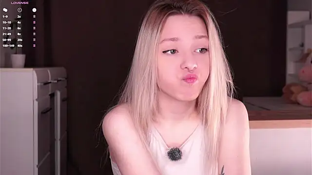 LeeryWonder online show from April 13, 1:44 am