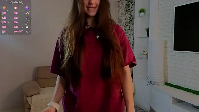 MeiLiscio online show from April 2, 6:11 am