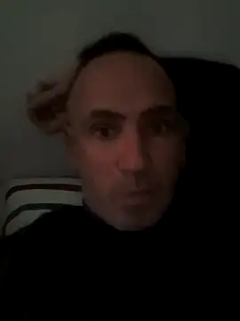 Snapshot of bobo672 chatting on February 4, 9:04 am bobo672 online show from February 4, 9:04 am