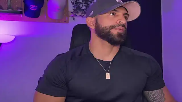 SamDornan51 online show from March 25, 2:39 am