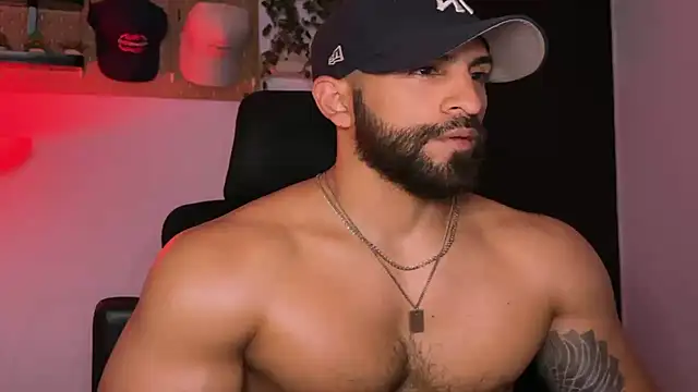 SamDornan51 online show from March 29, 2:22 am