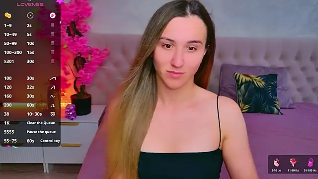JasminUqueen online show from June 23, 1:25 am