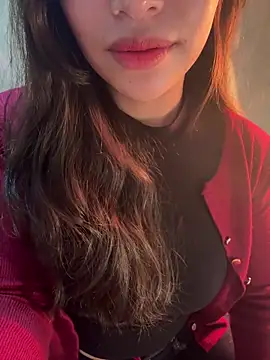 QuynhAnh 2k1 online show from February 9, 7:34 am