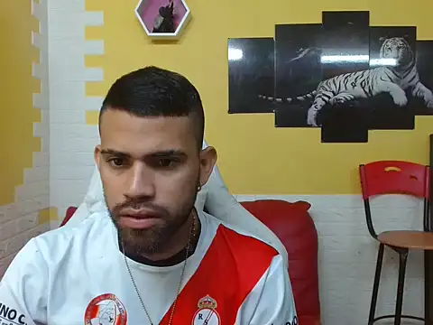 Snapshot of chacorta_ chatting on April 17, 1:03 pm chacorta online show from April 17, 1:03 pm