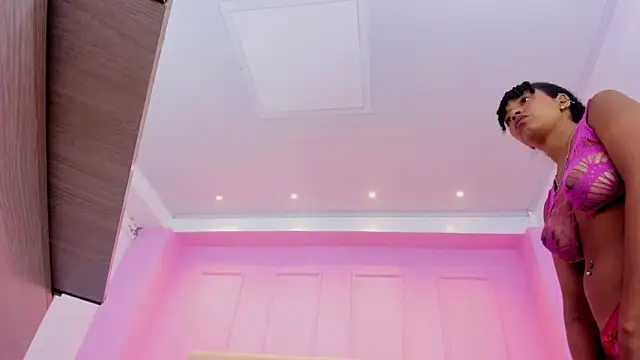 Snapshot of IRINA_PALVIN chatting on February 6, 1:25 pm IRINA PALVIN online show from February 6, 1:25 pm