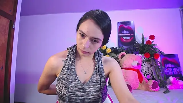 lika little0 online show from March 13, 11:44 pm