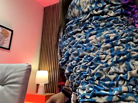 mary luckaysha  online show from March 7, 7:11 pm