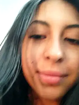 Snapshot of caramelo_fly chatting on February 2, 7:45 pm caramelo fly online show from February 2, 7:45 pm