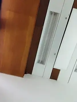 Snapshot of caramelo_fly chatting on February 5, 8:35 pm caramelo fly online show from February 5, 8:35 pm