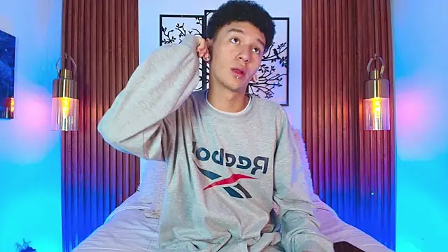 David Banks  online show from February 12, 12:44 pm