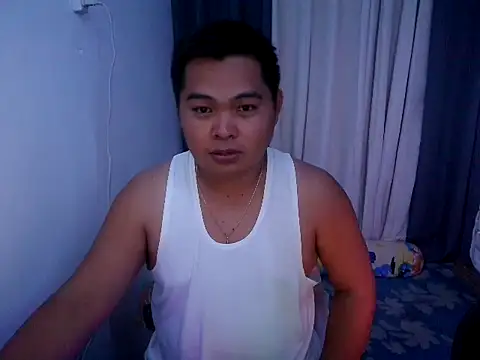 Snapshot of bigloadfox chatting on March 11, 1:39 pm bigloadfox online show from March 11, 1:39 pm