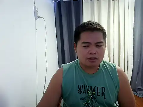 Snapshot of bigloadfox chatting on March 13, 12:23 pm bigloadfox online show from March 13, 12:23 pm