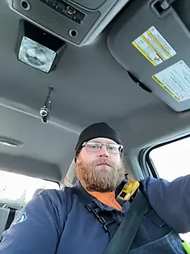 Snapshot of arcticman103 chatting on February 11, 9:20 pm arcticman103 online show from February 11, 9:20 pm