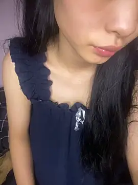 Snapshot of siting00 chatting on February 11, 8:41 am siting00 online show from February 11, 8:41 am