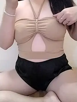 Tran DungXX online show from April 28, 4:45 pm