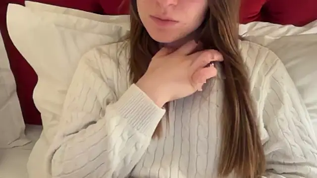 Lucyschickt online show from March 29, 7:36 pm