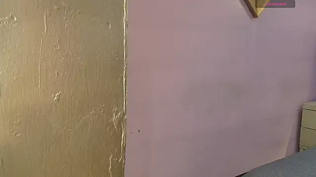 Snapshot of Melannyy__ chatting on March 1, 4:14 am Melannyy online show from March 1, 4:14 am