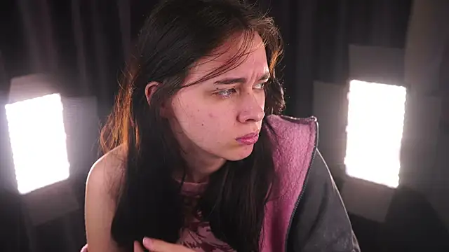 GinnyKittle online show from February 15, 7:10 pm