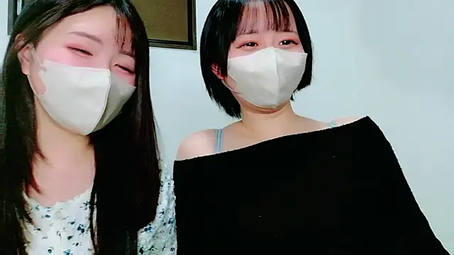 Snapshot of kii_xx chatting on February 17, 2:57 pm kii xx online show from February 17, 2:57 pm