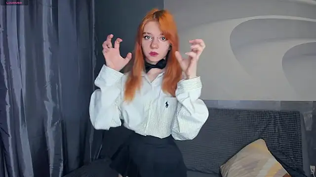 TarynPalek online show from May 22, 7:26 am