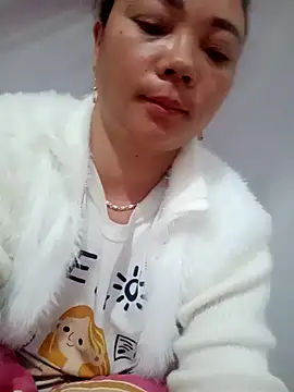 neyney110 online show from February 11, 9:20 pm