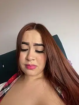 Snapshot of KandyKitty chatting on February 22, 1:51 am KandyKitty online show from February 22, 1:51 am