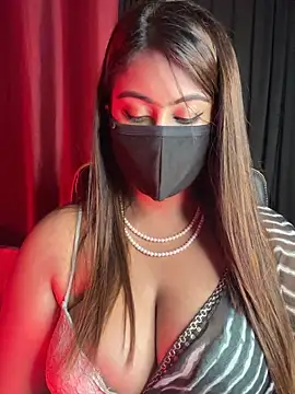 queen-panda online show from April 15, 5:31 pm