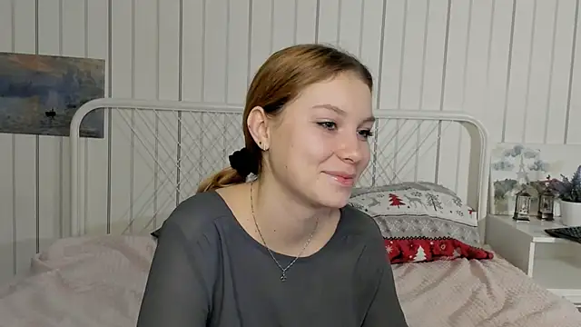 JadwigaTagliavia online show from February 8, 8:23 pm