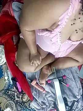 Cute G online show from July 9, 7:01 am