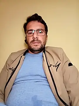 Snapshot of NatanCasad0 chatting on February 3, 11:54 pm NatanCasad0 online show from February 3, 11:54 pm